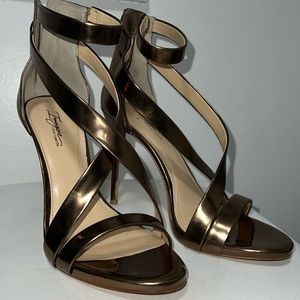 Vince Camuto High heels